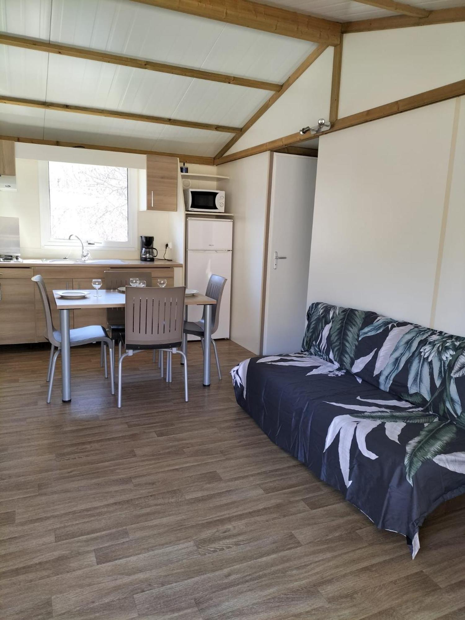 Village De Chalets Et Camping La Pierre De L'Aigle La Bréole Værelse billede